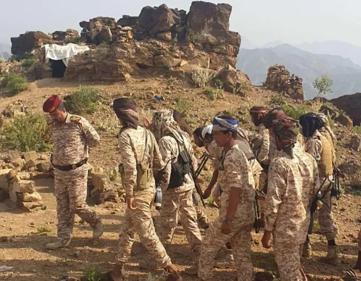 ”لحظة انفجار العبوة.. كيف نجا قائد محور طور الباحة من محاولة اغتيال في تعز؟”